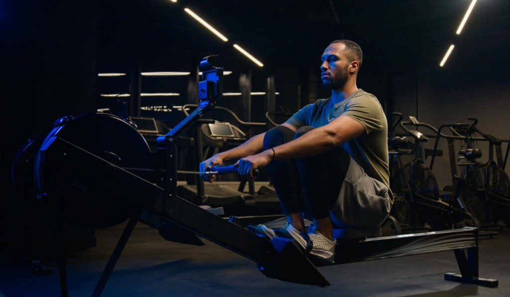 8 razones por las que el entrenamiento nocturno puede ser más efectivo